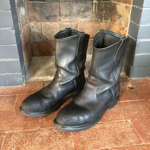 Red Wing Pecos Pull-On Boots size 9